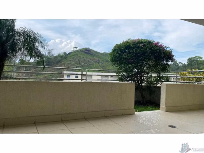 ALQUILER APARTAMENTO PH ALTAMIRA GARDENS LB Y PB CON TERRAZA VV