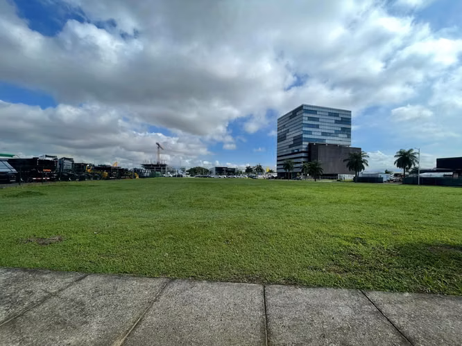 Commercial Land for Sale in Santa Maria Business District