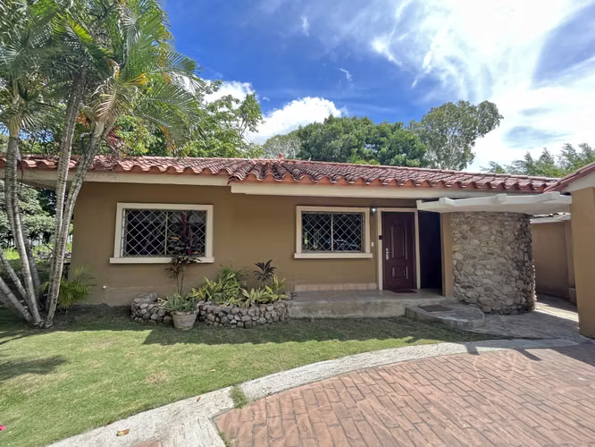CASA EN CORONADO- ALQUILER - FOR RENT - Imagen 2