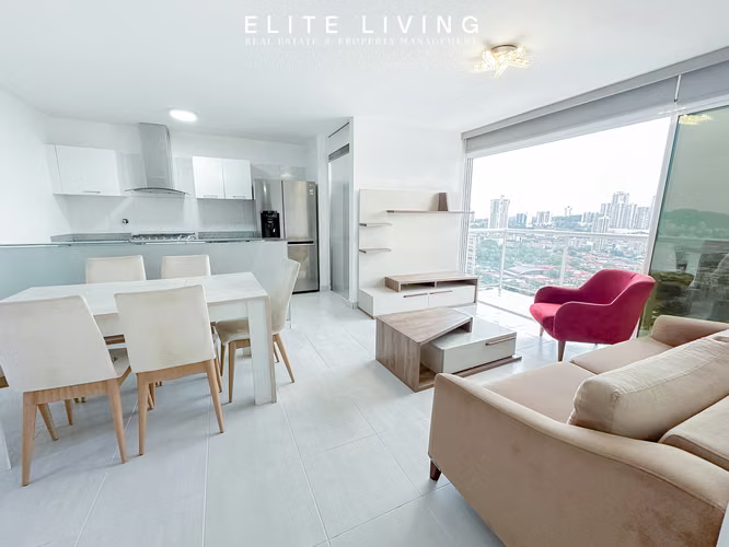 Alquiler Apartamento  Amoblado/ PH Metropolitan Park – 93 m2 – 3Recamaras / Nivel 25 / Vía España