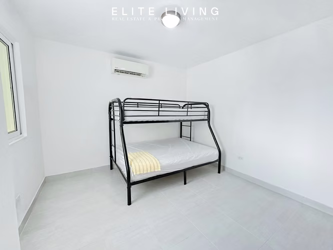Alquiler Apartamento  Amoblado/ PH Metropolitan Park – 93 m2 – 3Recamaras / Nivel 25 / Vía España