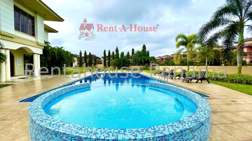 Casa en Alquiler Costa Sur El Doral - Amoblado 26YCG8979