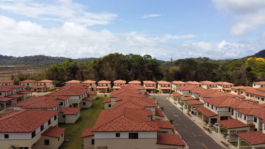 Venta de Apartamento en PH Midrise, Woodlands - Imagen 7