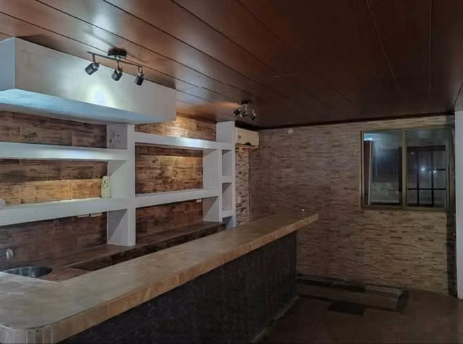 Se Alquila hermosa casa de 2 pisos. Directo con el propietario. - Imagen 3