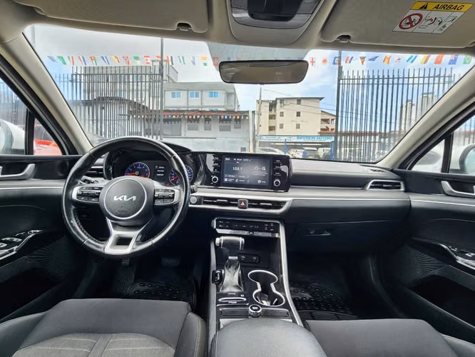 Kia Optima 2023