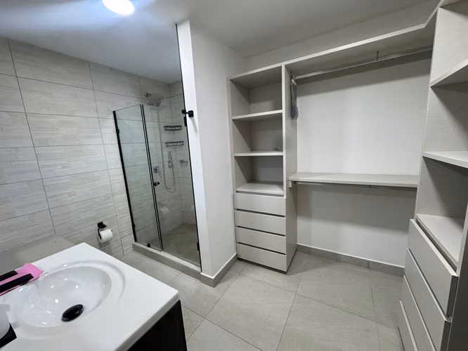 ALQUILO HERMOSO APARTAMENTO EN PH VAN GOGH LINEA BLANCA