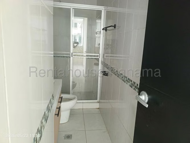 Alquiler de apartamento en Ph Vivendi Towers 26MVCH8384