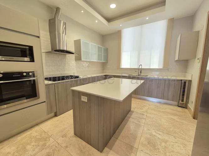 Alquiler de Apartamento en Punta Pacífica 26LBR1697