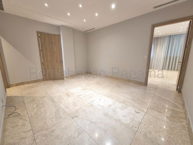 Alquiler de Apartamento en Punta Pacífica 26LBR1697