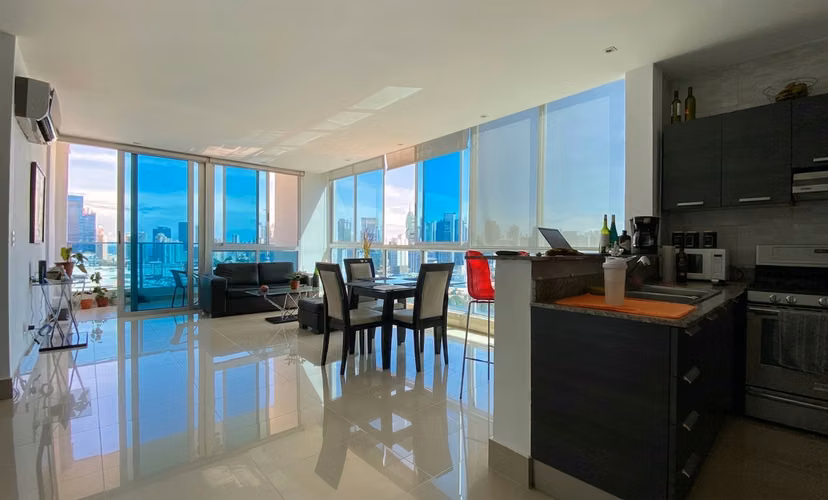 Venta de apartaento enSan Francisco | P.H Kolosal Tower
