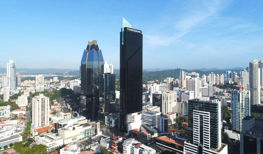 Oficina amoblada en alquiler Calle 50 Tower Financial Center