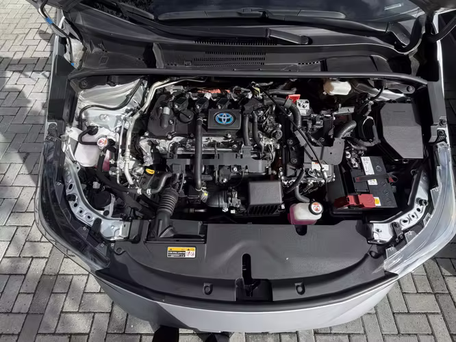 Toyota Corolla Hybrid 2024 | 20,000 km | Impecable | Económico y Full Seguridad Negociable - Imagen 11
