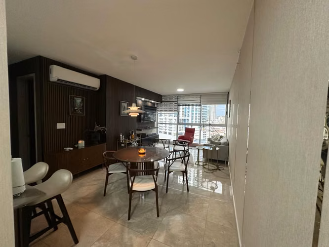SE VENDE EN PH COSTANERA AMOBLADO