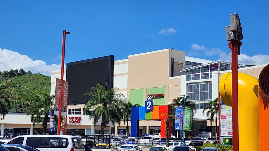 Venta de Local Comercial en Los Andes Andres Mall JH - Imagen 8