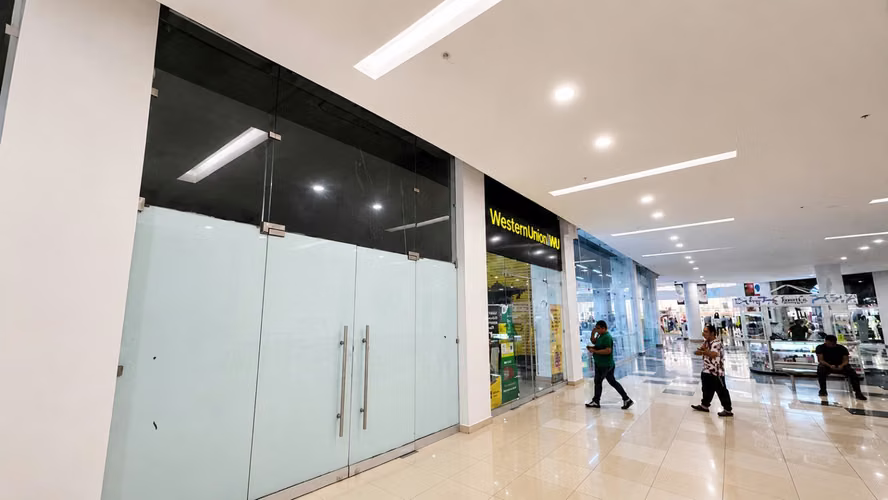 Alquiler de Local Comercial en Westland Mall, 75m²