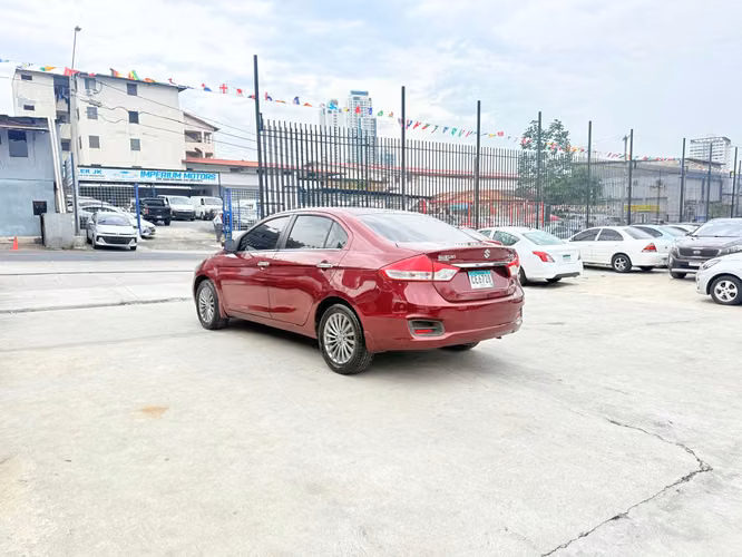 Suzuki Ciaz 2017 - Imagen 4