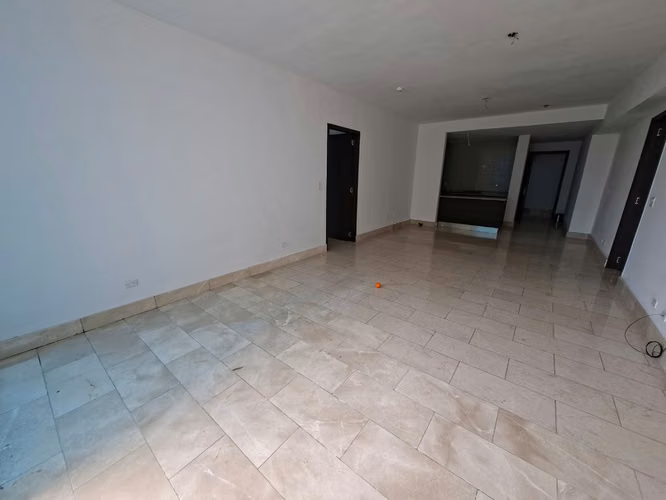 Venta de Apartamento de 191 m²- PH Grand Tower, Punta Pacífica