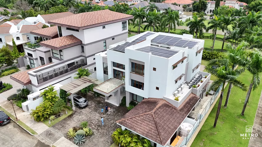 Mansión en Venta en Costa del Este Residencial Balmoral