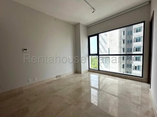 Oportunidad Apartamento en Santa Maria Golf & Country Club 26EPP4075 PH ALBATROSS
