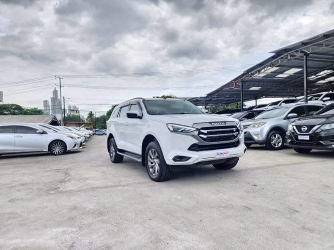 Isuzu Mux 2023 - Imagen 2