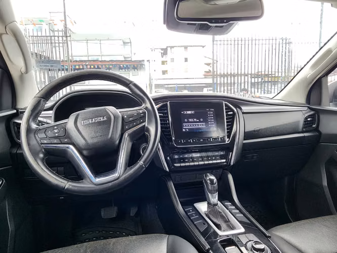 Isuzu Mux 2023 - Imagen 13