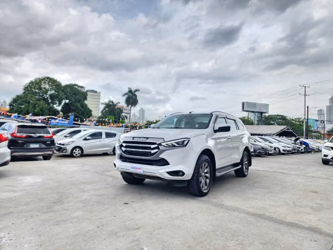 Isuzu Mux 2023