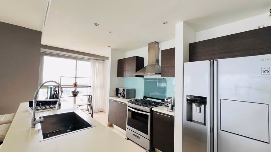 Apartamento en Avenida Balboa Pent-House en PH YOO 25EPP8001
