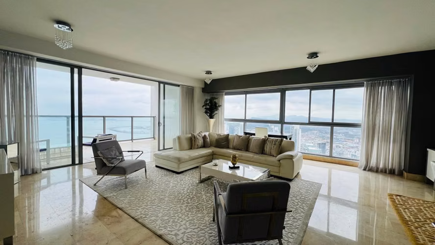 Apartamento en Avenida Balboa Pent-House en PH YOO 25EPP8001