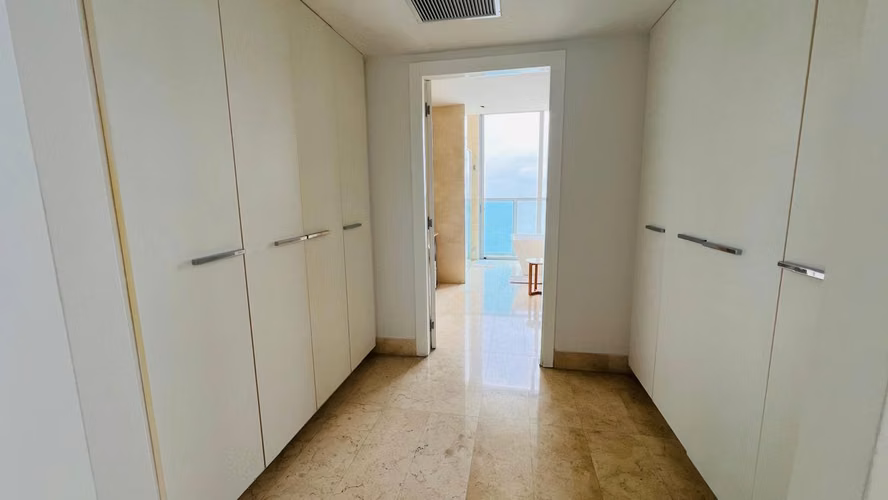 Apartamento en Avenida Balboa Pent-House en PH YOO 25EPP8001