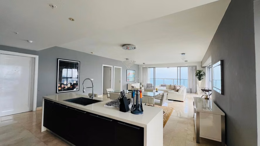 Apartamento en Avenida Balboa Pent-House en PH YOO 25EPP8001