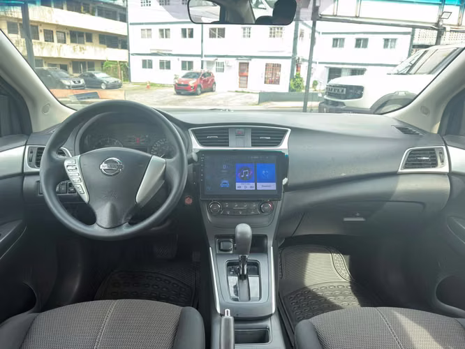 NISSAN SENTRA 2018 - Imagen 5