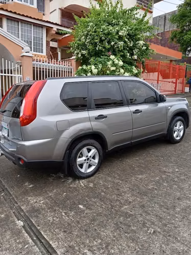 Nissan X-Trail 2012 T31 en excelente estado — $6,000 negociable - Imagen 2