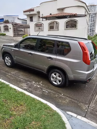 Nissan X-Trail 2012 T31 en excelente estado — $6,000 negociable - Imagen 3
