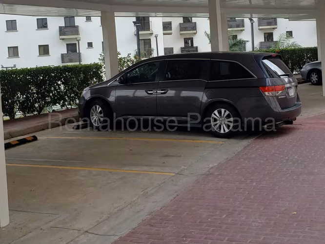VENTA DE APARTAMENTO EN EMBASSY VILLAGE ALBROOK HQ