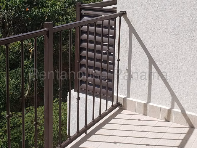 VENTA DE APARTAMENTO EN EMBASSY VILLAGE ALBROOK HQ