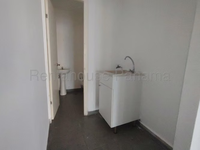 Se Vende oficina en Obarrio MDV26-9081 - Imagen 13