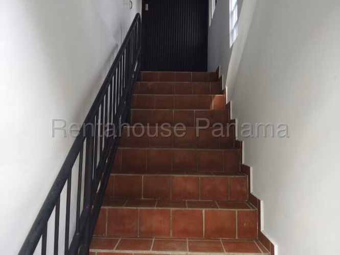 Se Vende Casa en Gullick MDV26-9082