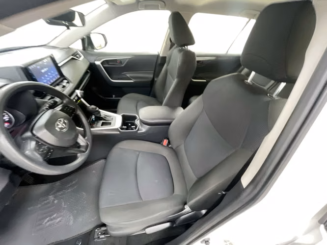 TOYOTA RAV-4 - 2025 - RAX - Automarket - Imagen 5