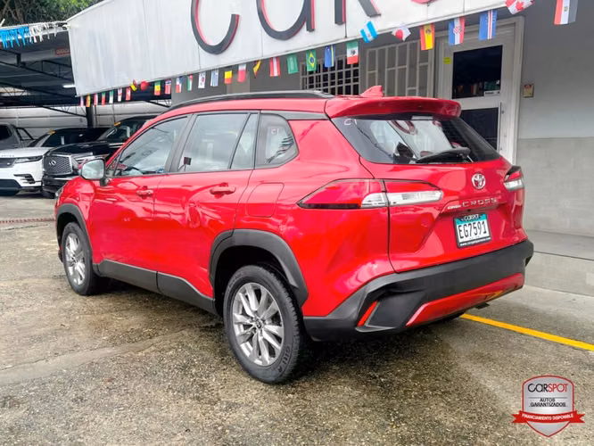 Toyota Corolla Cross 2023 Automática EG7591 - Imagen 4