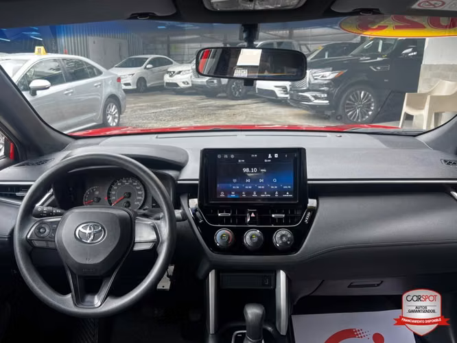 Toyota Corolla Cross 2023 Automática EG7591 - Imagen 10
