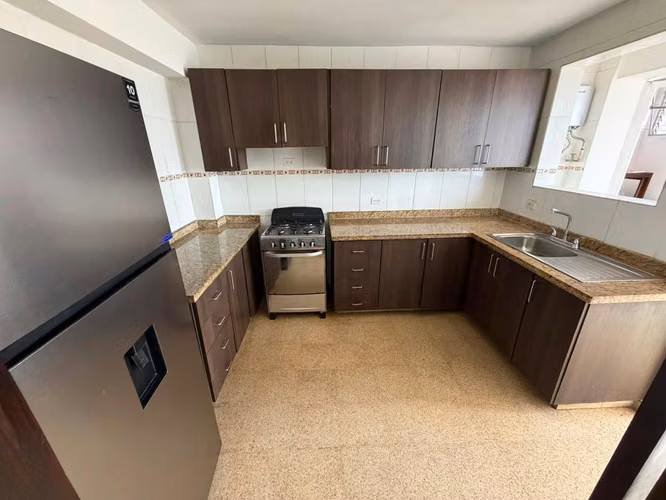 ALQUILER DE APARTAMENTO AMOBLADO EN EL CARMEN
