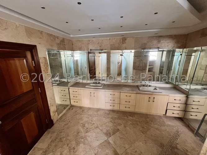 VENTA DE APARTAMENTO COCO DEL MAR GM
