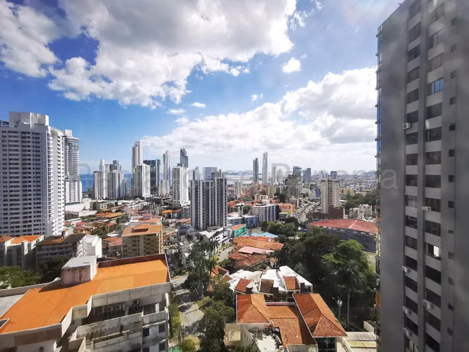 VENTA DE APARTAMENTO LA CRESTA GM