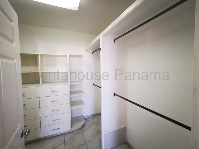 VENTA DE APARTAMENTO LA CRESTA GM