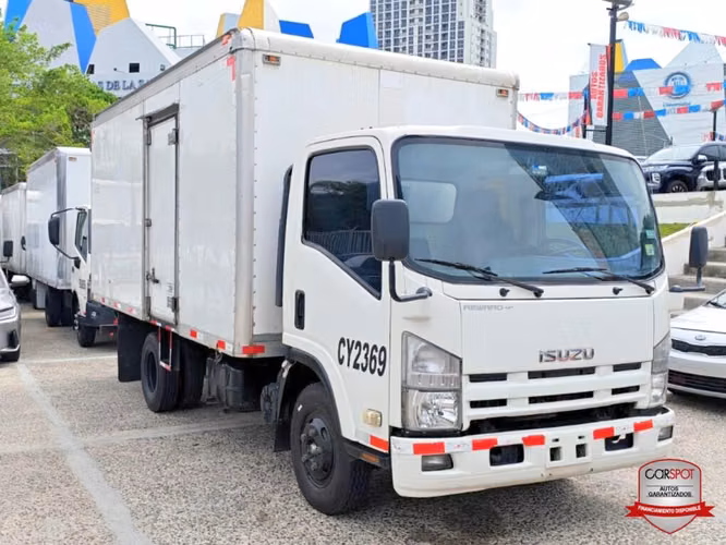 ISUZU CAMION 2020