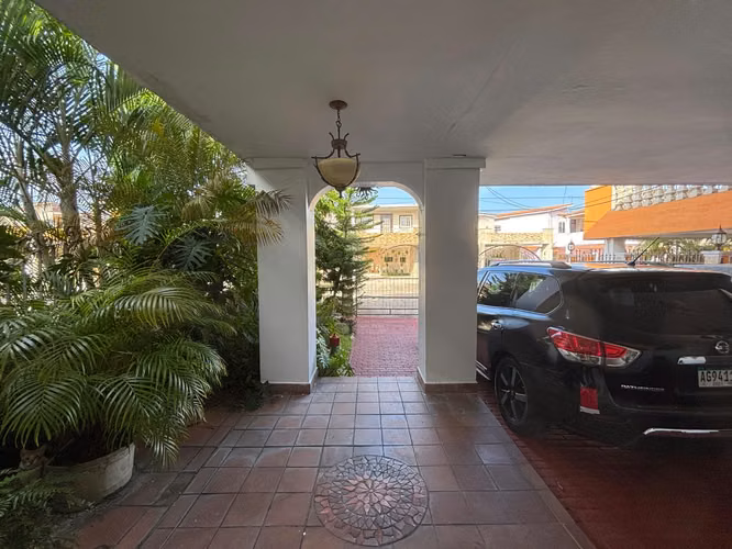 VENTA DE CASA EN EL CRISOL - GANGA