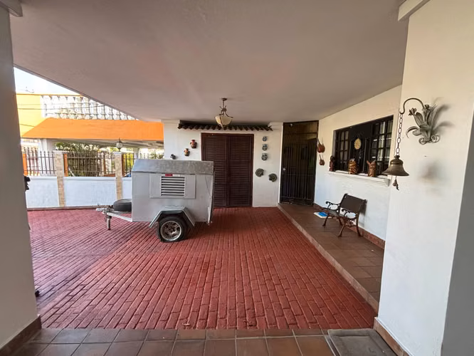 VENTA DE CASA EN EL CRISOL - GANGA