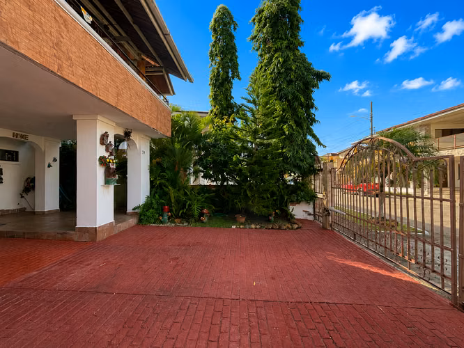 VENTA DE CASA EN EL CRISOL - GANGA