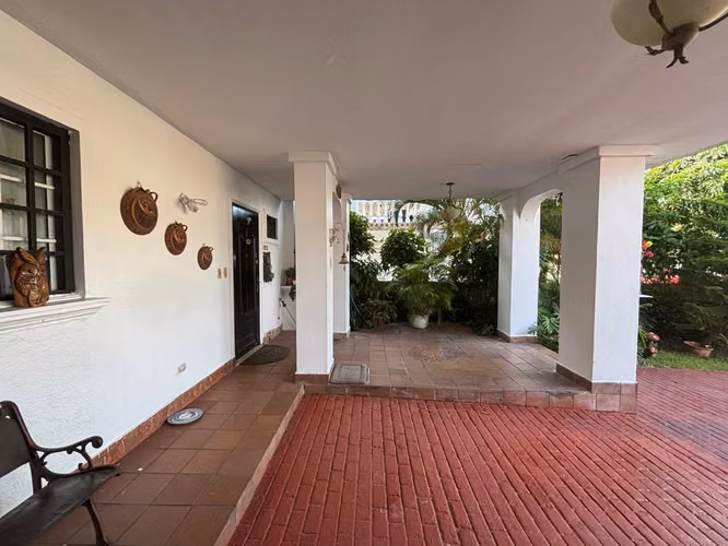 VENTA DE CASA EN EL CRISOL - GANGA