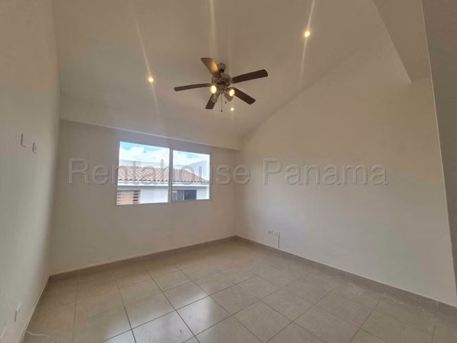 VENTA DE CASA EN AVENTURA BRISAS DEL GOLF HQ